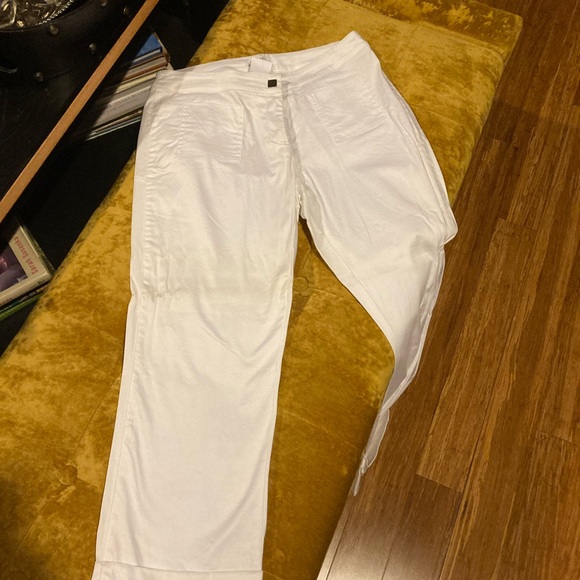 Capri pants from CACHE’ worn MAYBE twice.  Almost brand new. - Picture 3 of 4